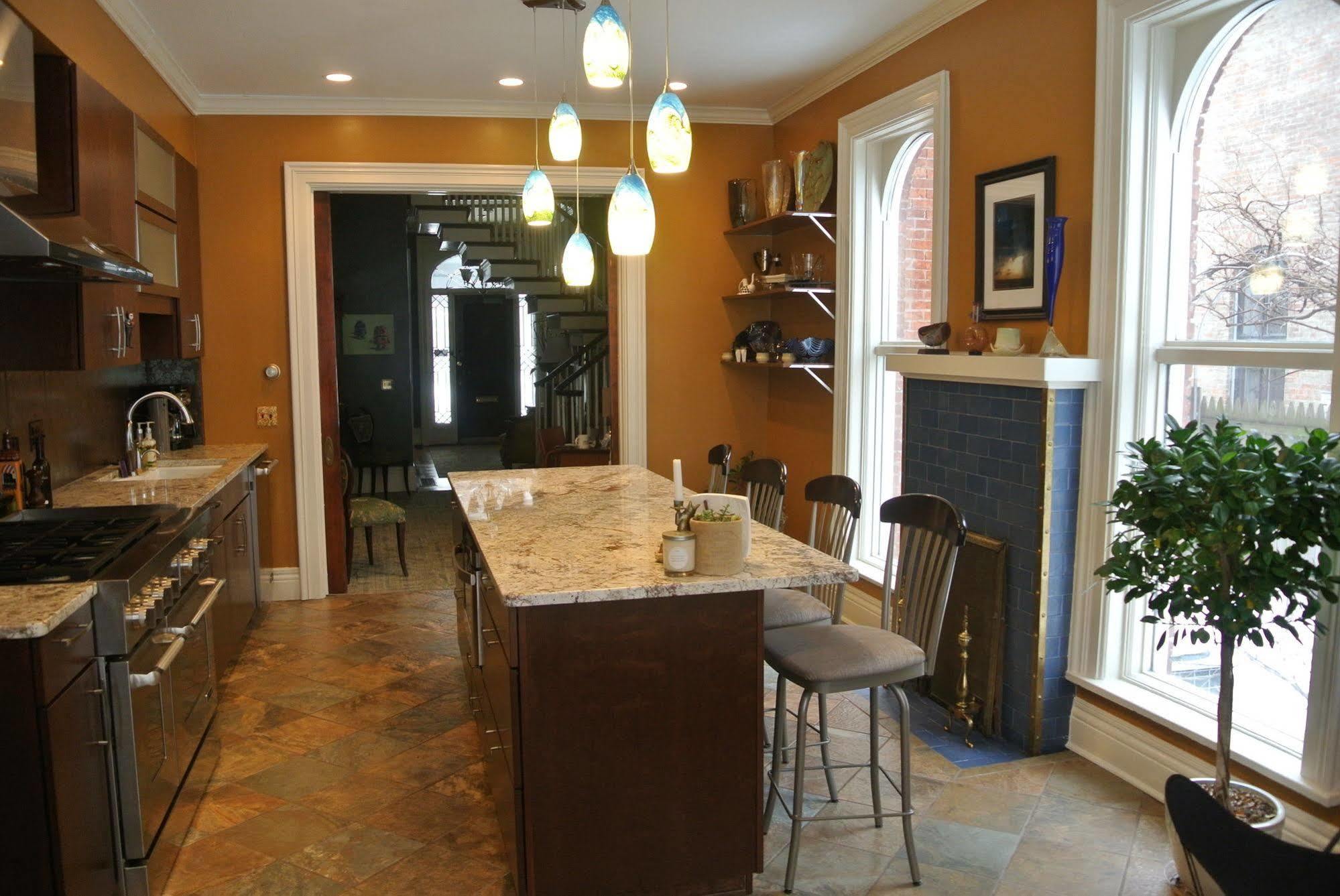 Oscar'S Bed & Breakfast Buffalo Bagian luar foto